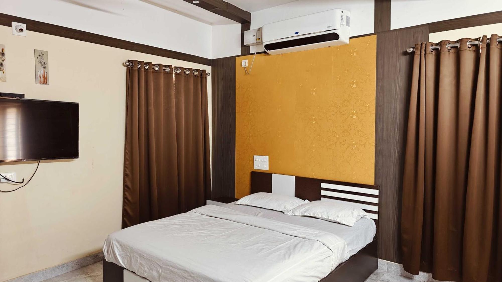 O Kazhakkoottam Near Technopark Phase 3 New Delhi